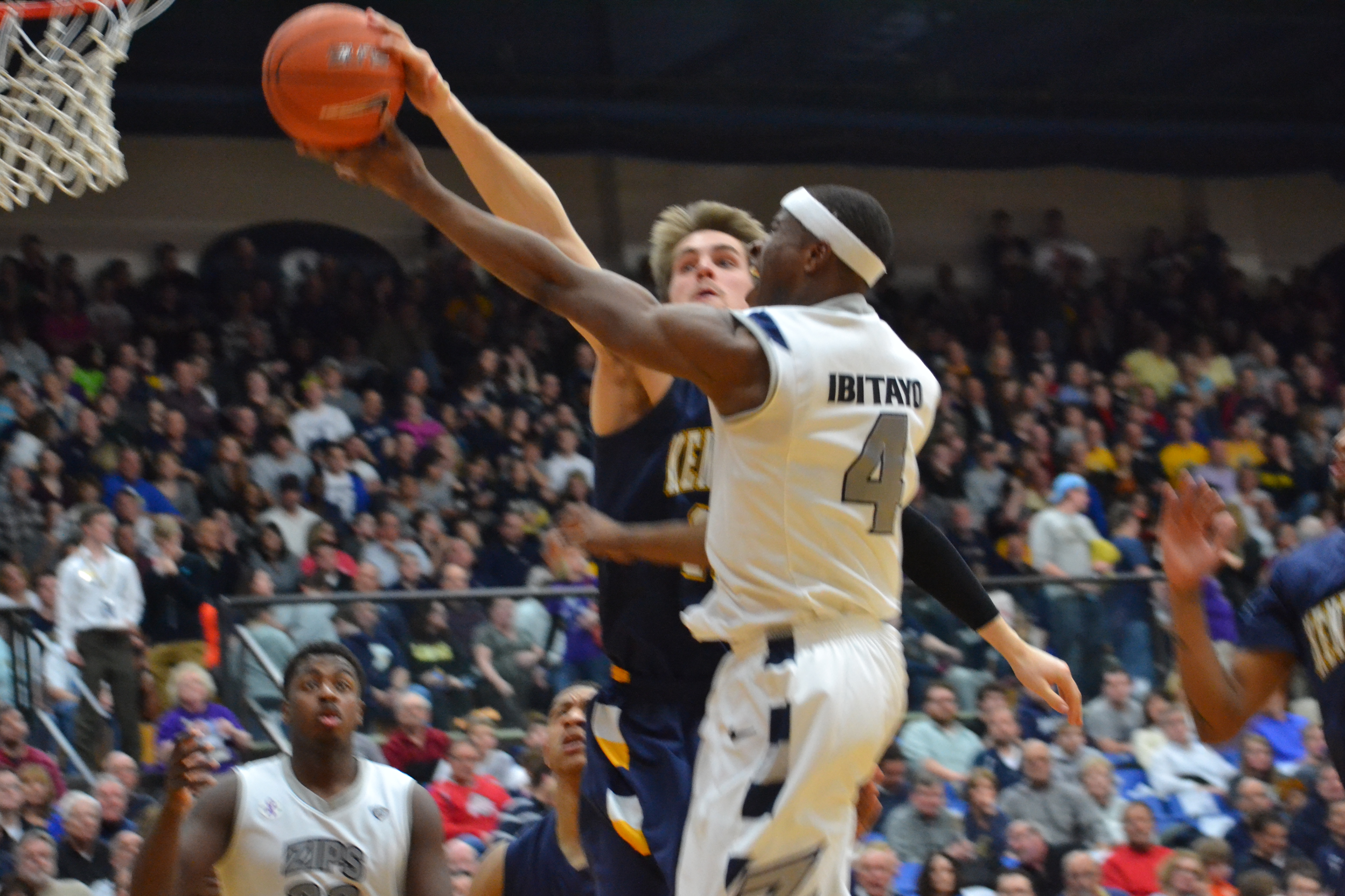 Ibitayo Makes Difference For Akron Wkyc Com