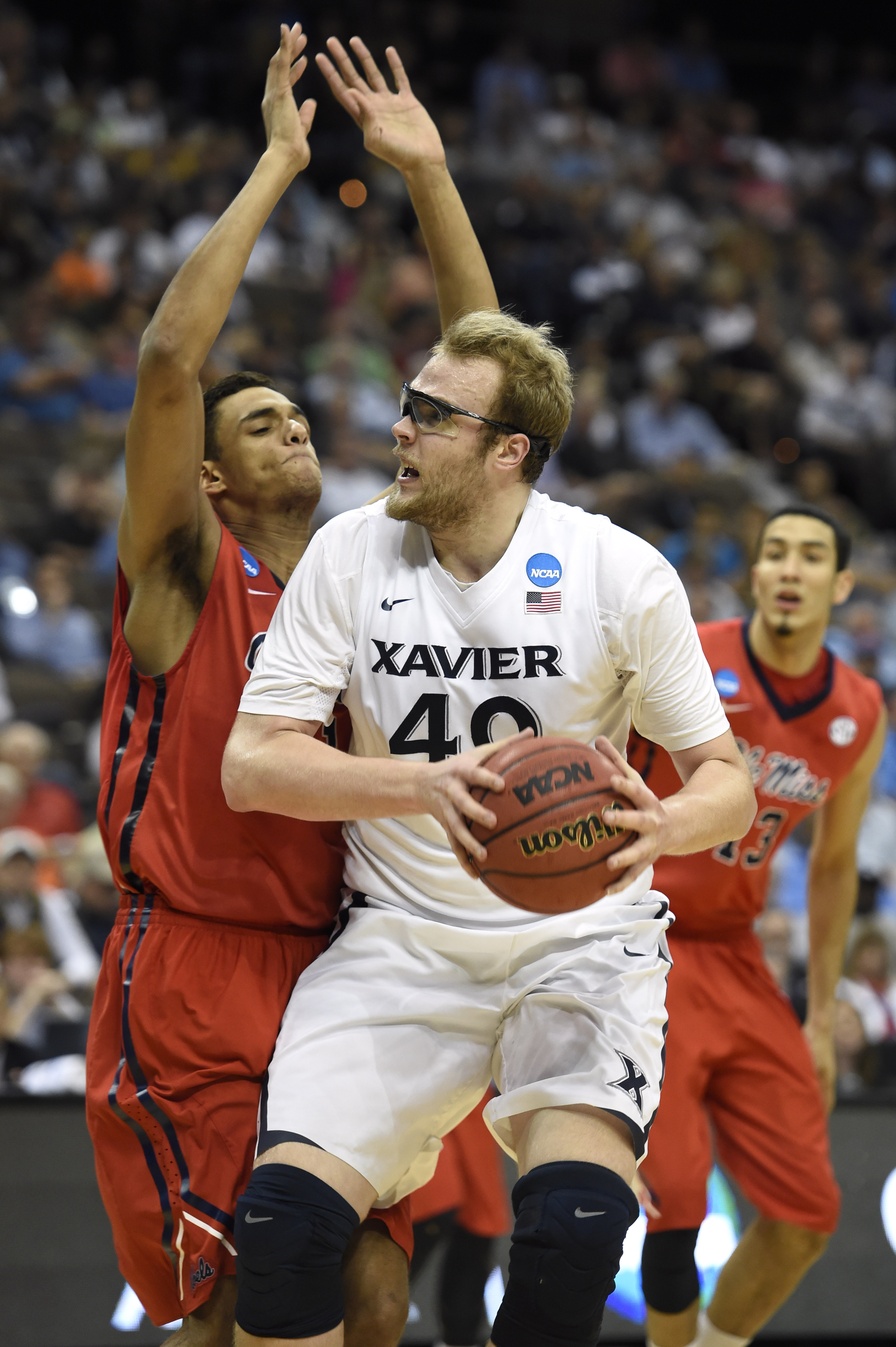 Matt Stainbrook sets tone for Xavier