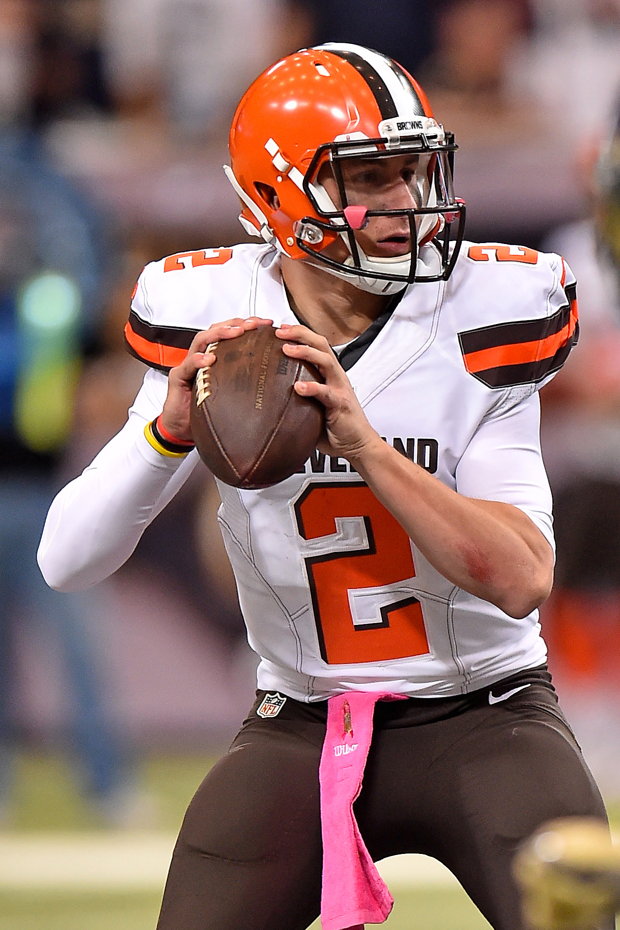 Browns quarterback Johnny Manziel begins to prepare for possible