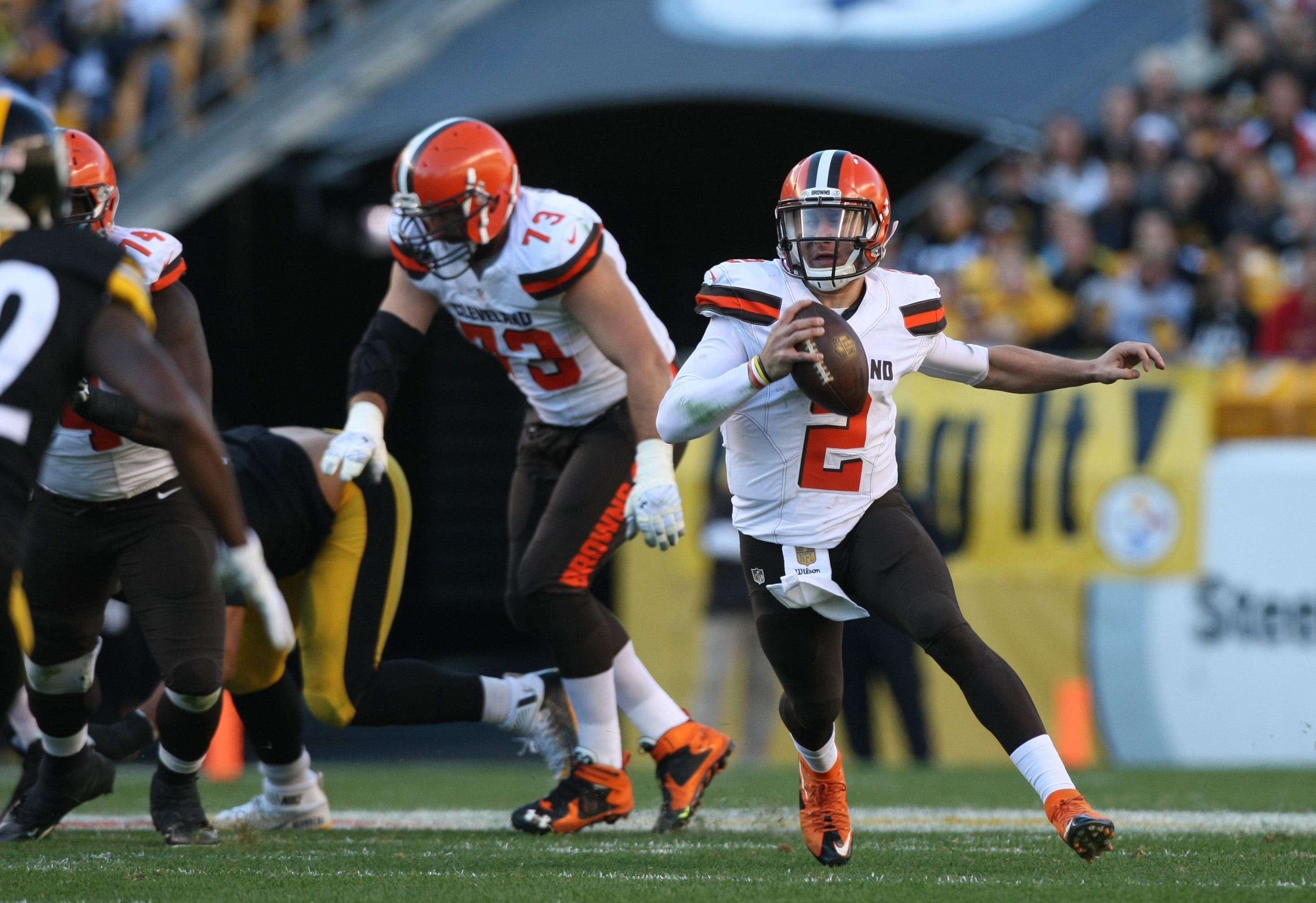 Browns never thought of turning to Johnny Manziel in loss to Colts