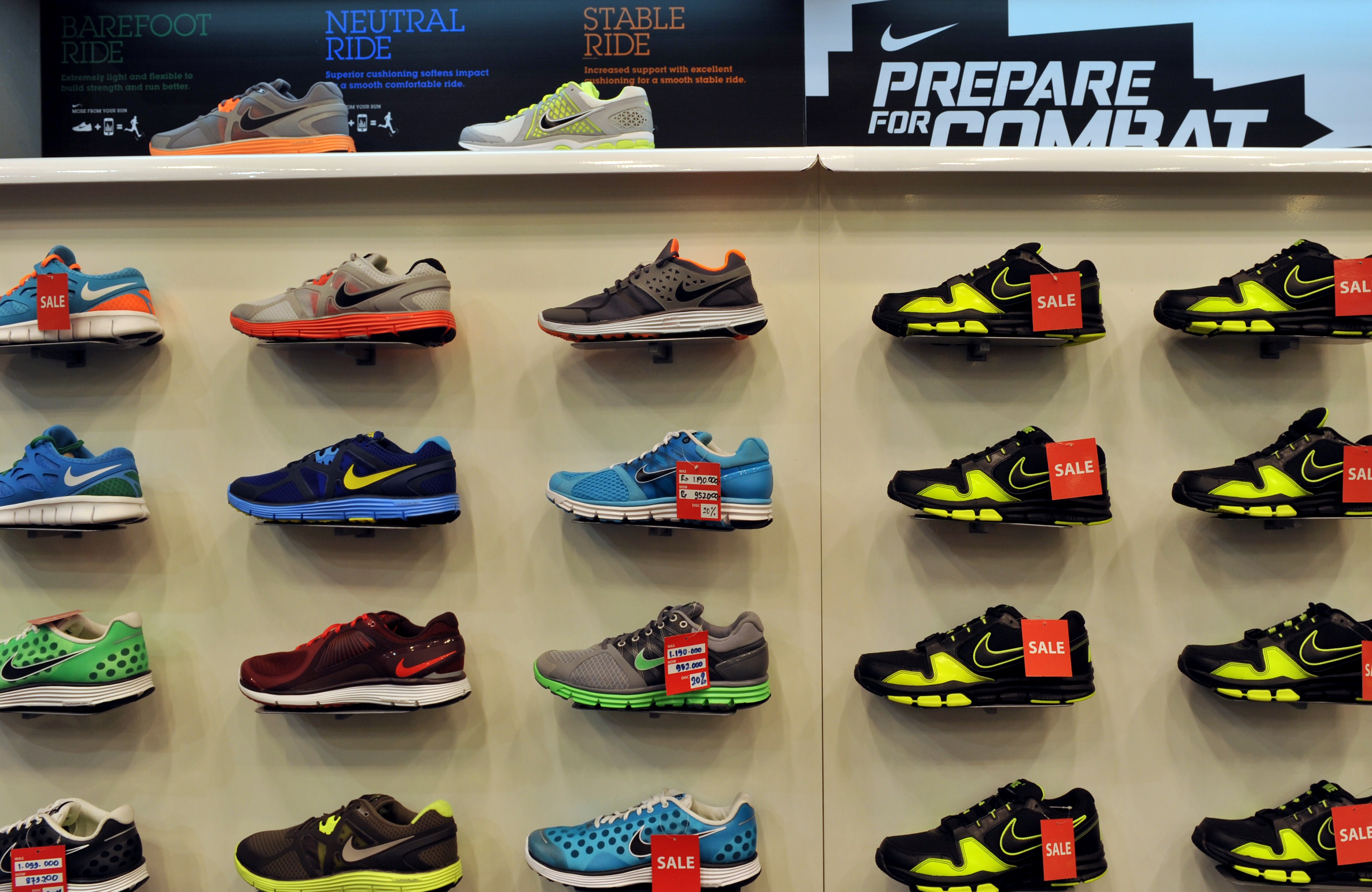 outlet reebok jakarta