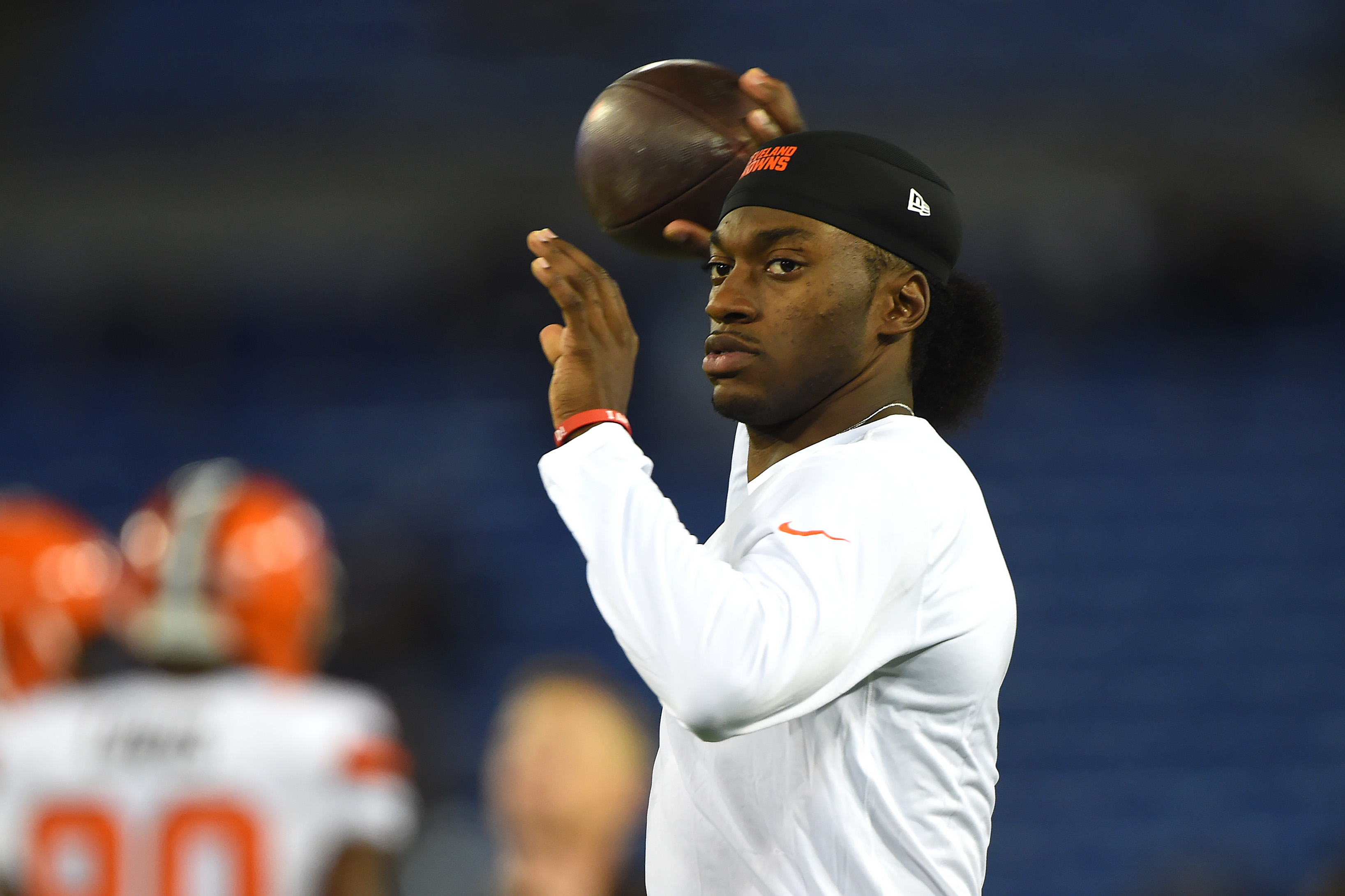 RG3 out, Browns scrambling again