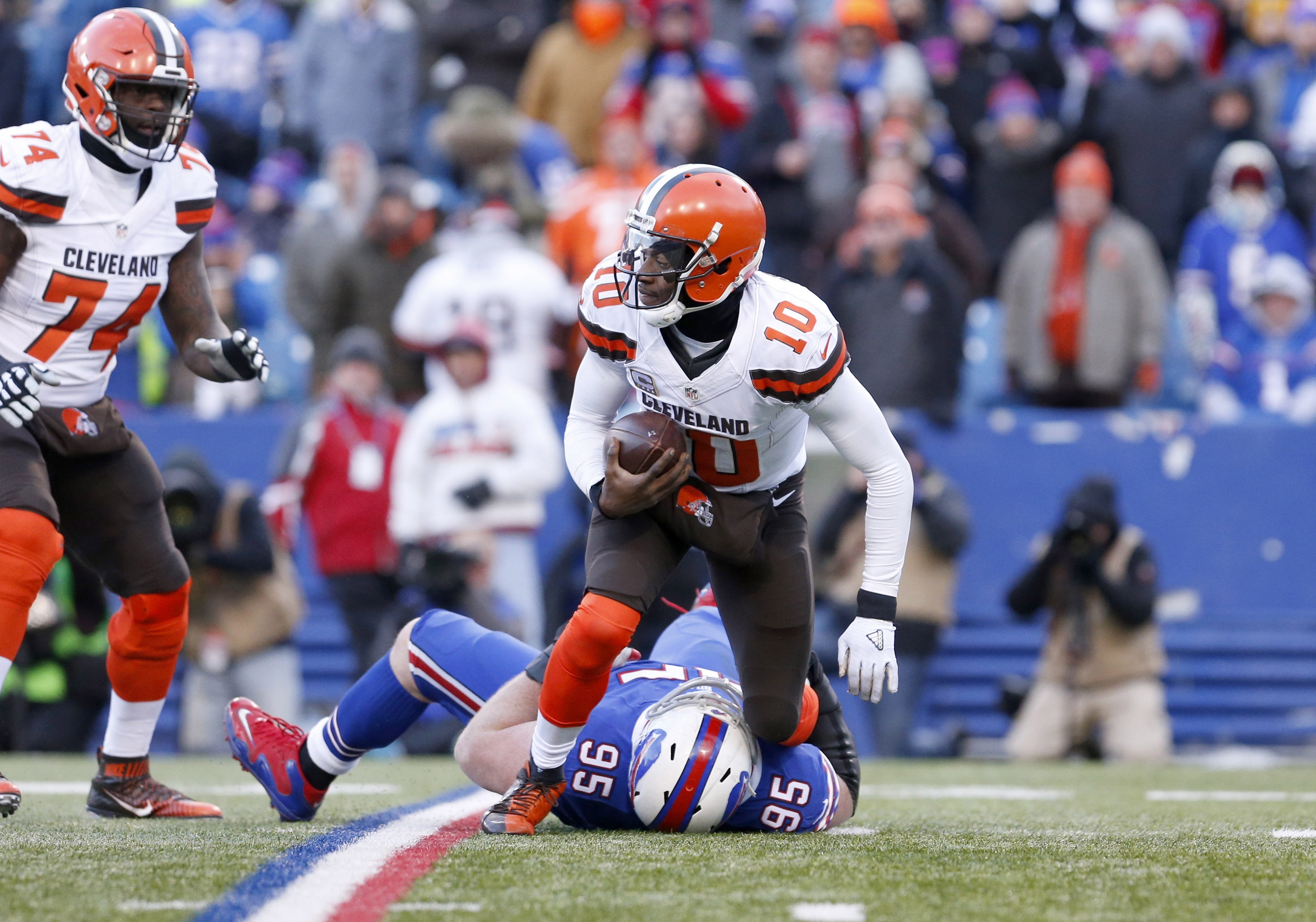 Cleveland Browns become 2nd team in NFL history to finish season 0-16