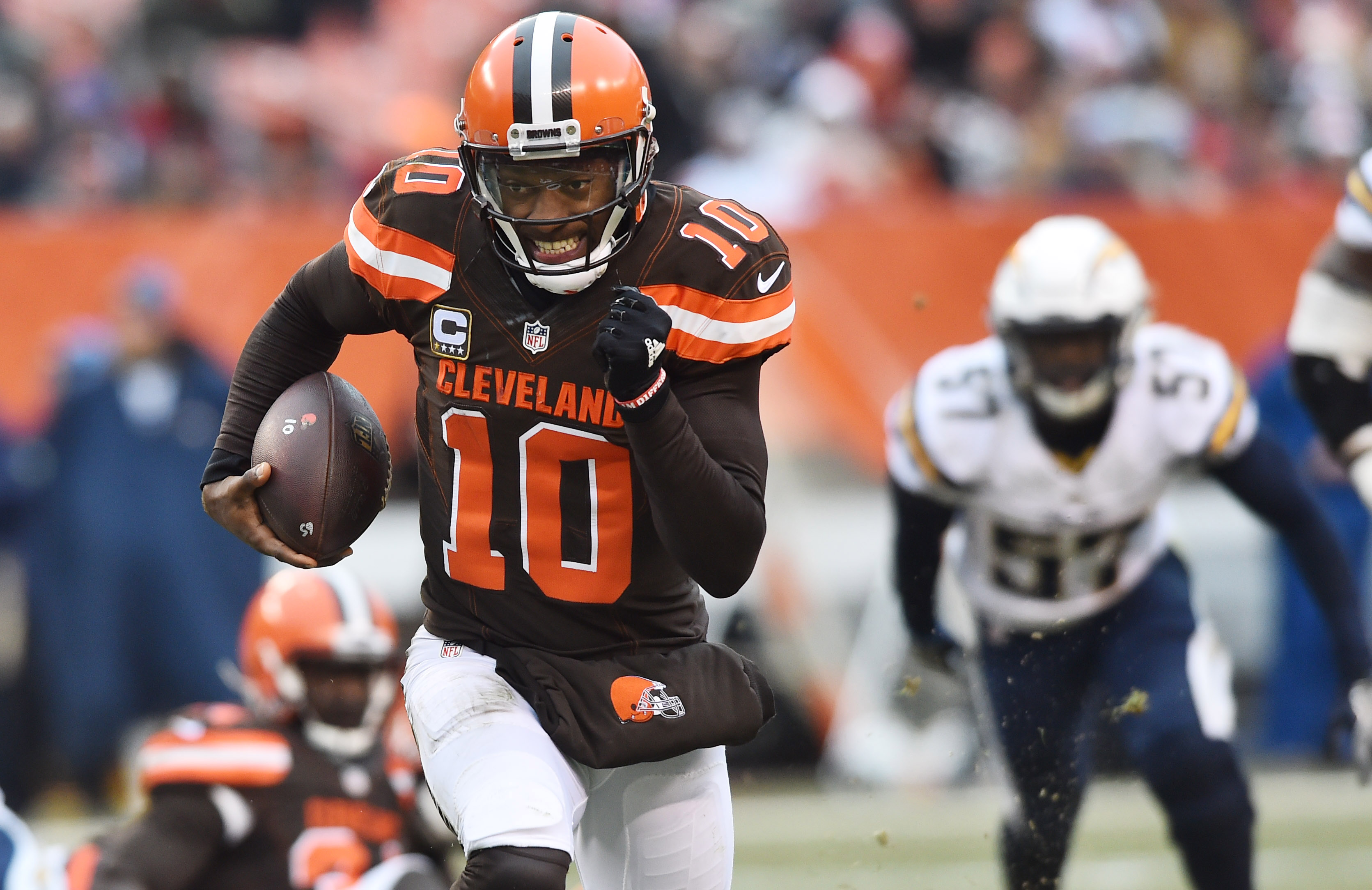 Robert Griffin III Visits Browns