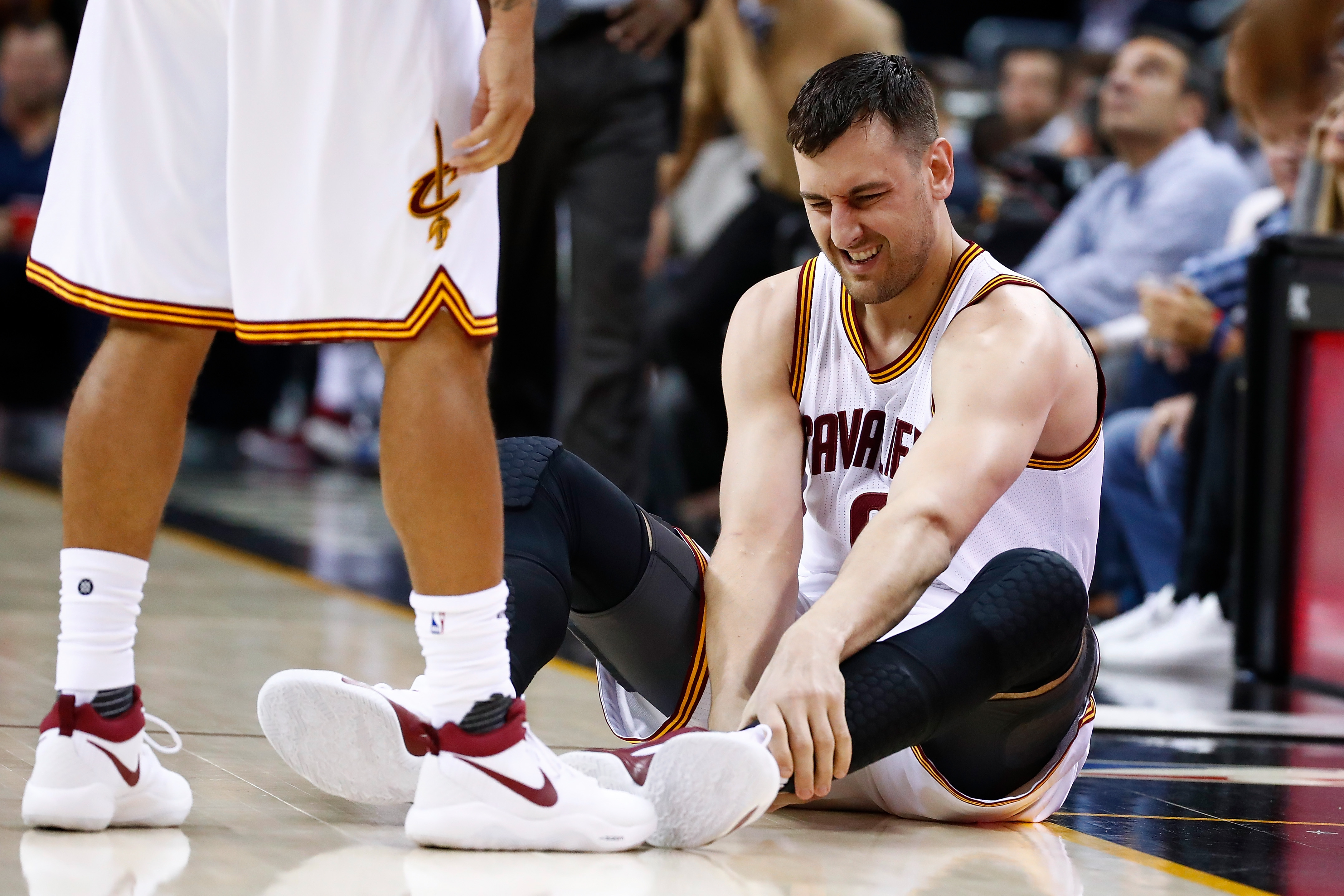 Internet Reacts To Andrew Bogut S Injury Wkyc Com