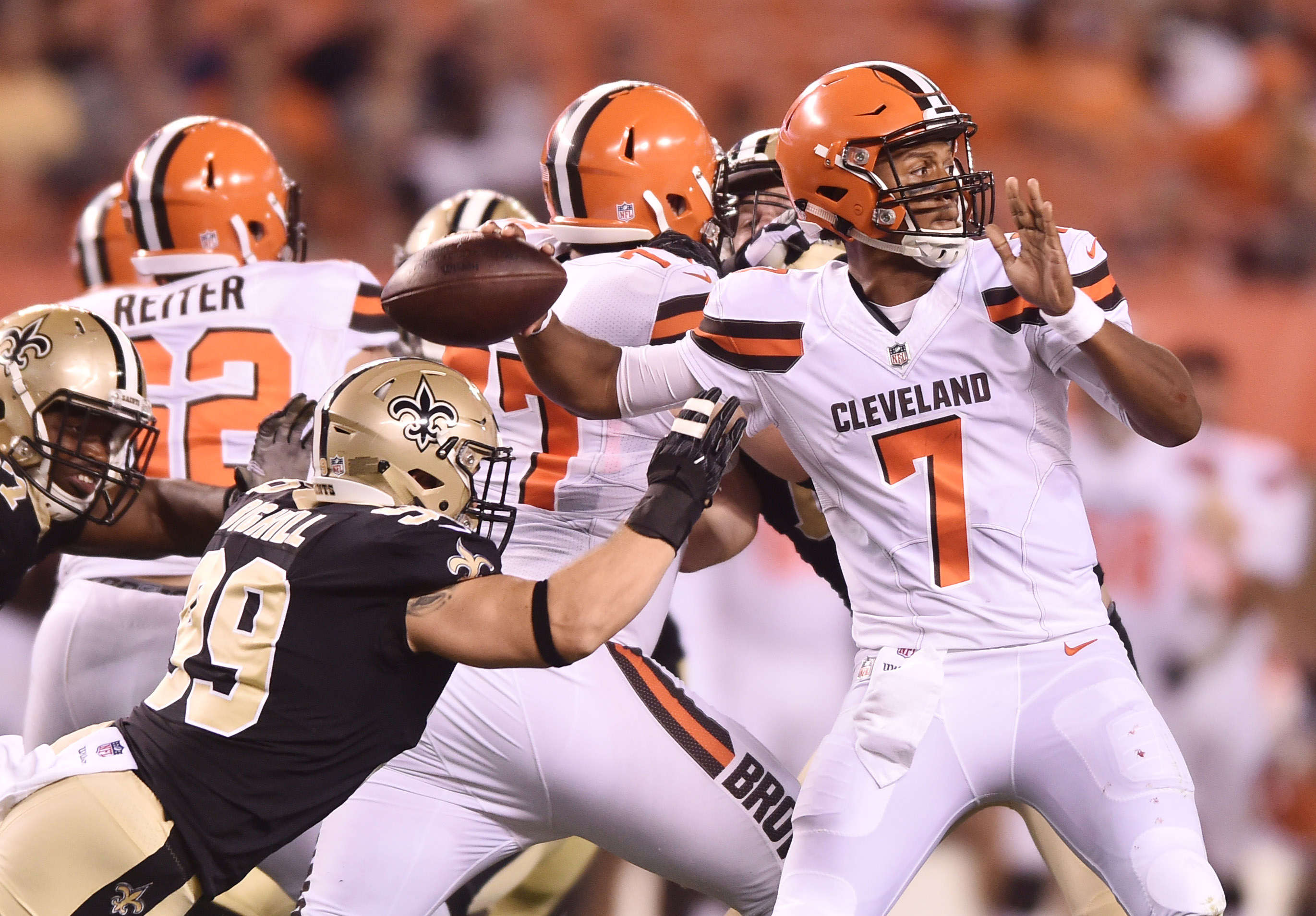 Hue Jackson: DeShone Kizer needs game reps with Cleveland Browns