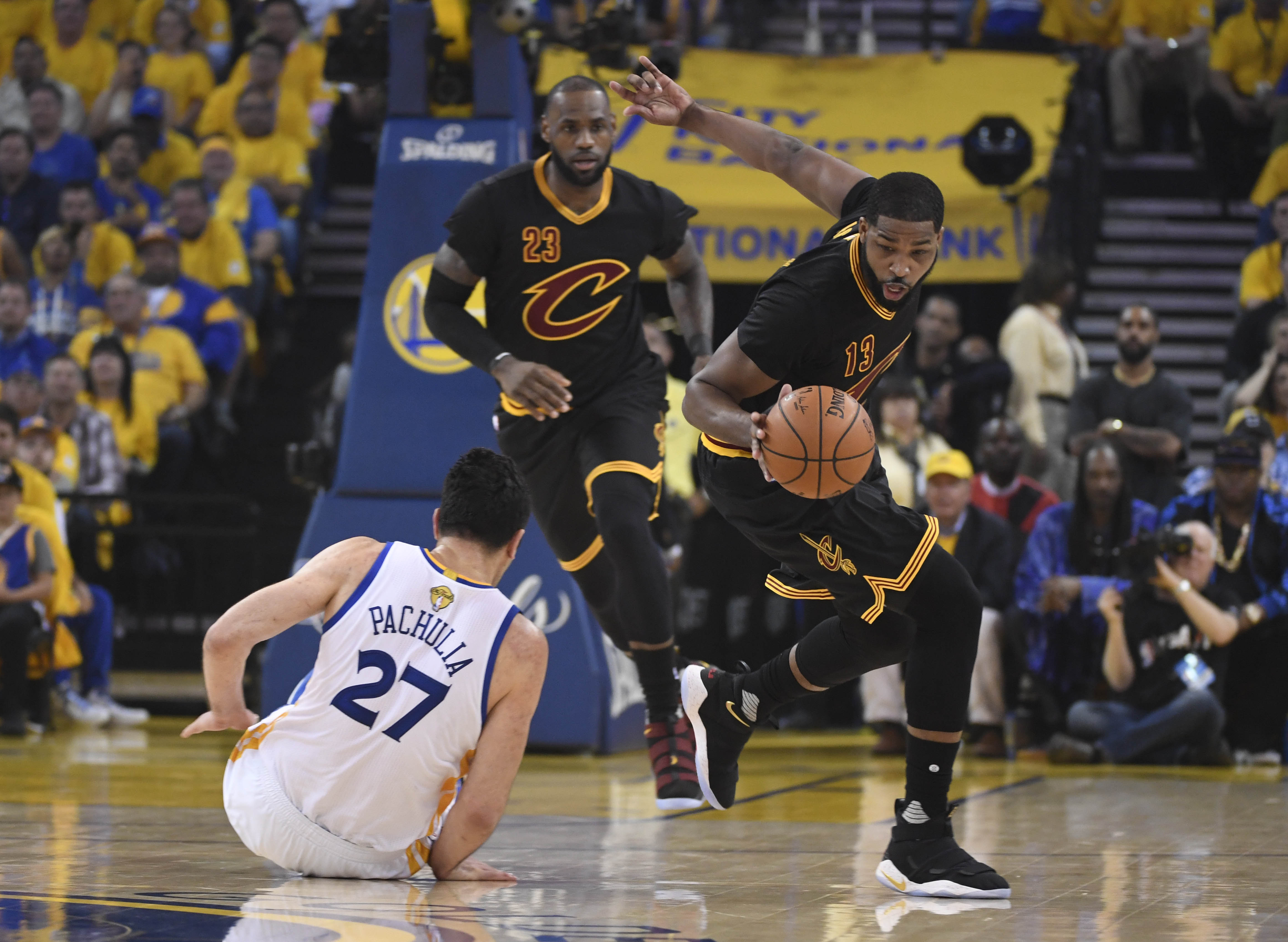 Cavs pull off stunner in Finals