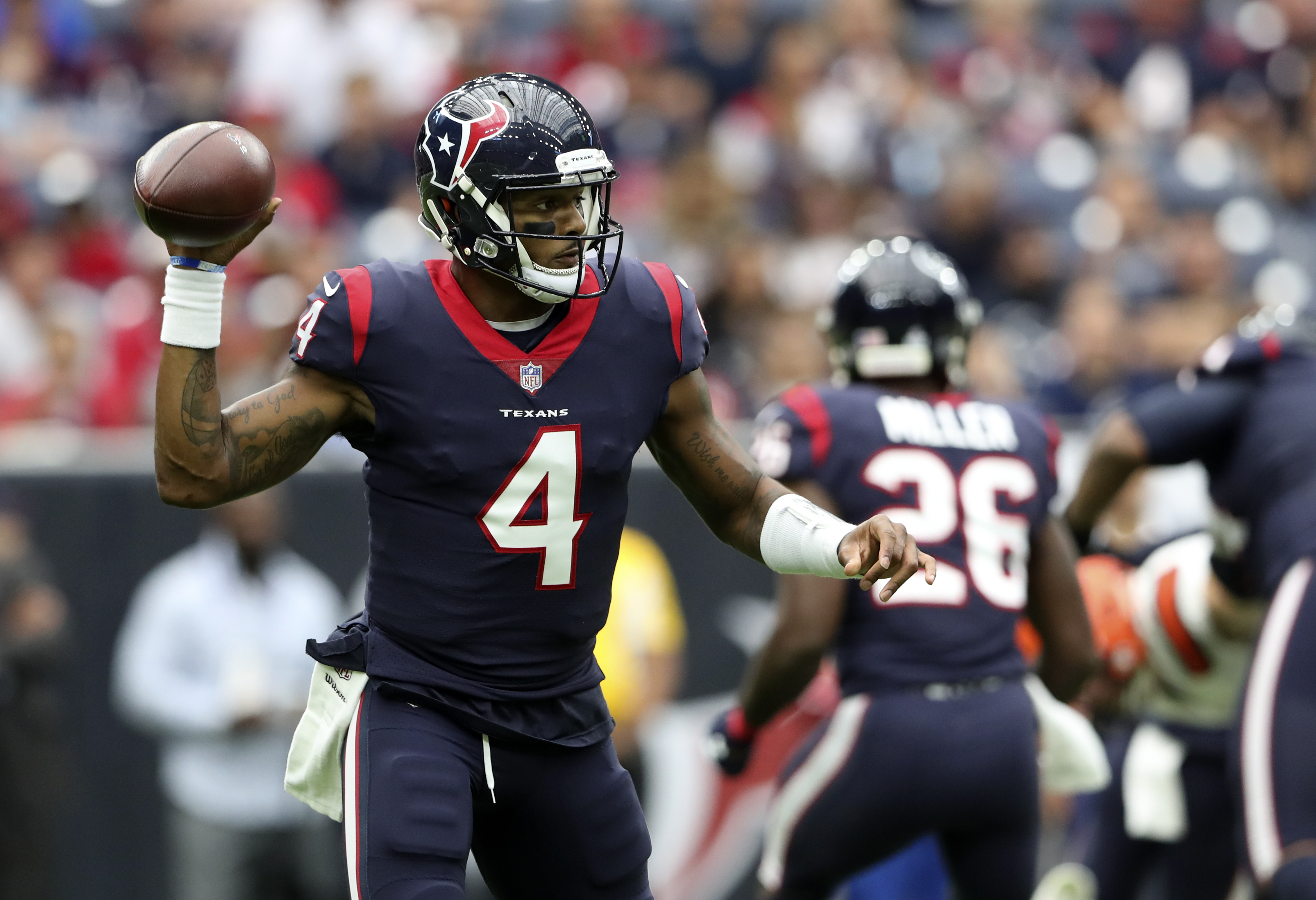 WATCH: Deshaun Watson throws TD pass to put Houston Texans in front of  Cleveland Browns