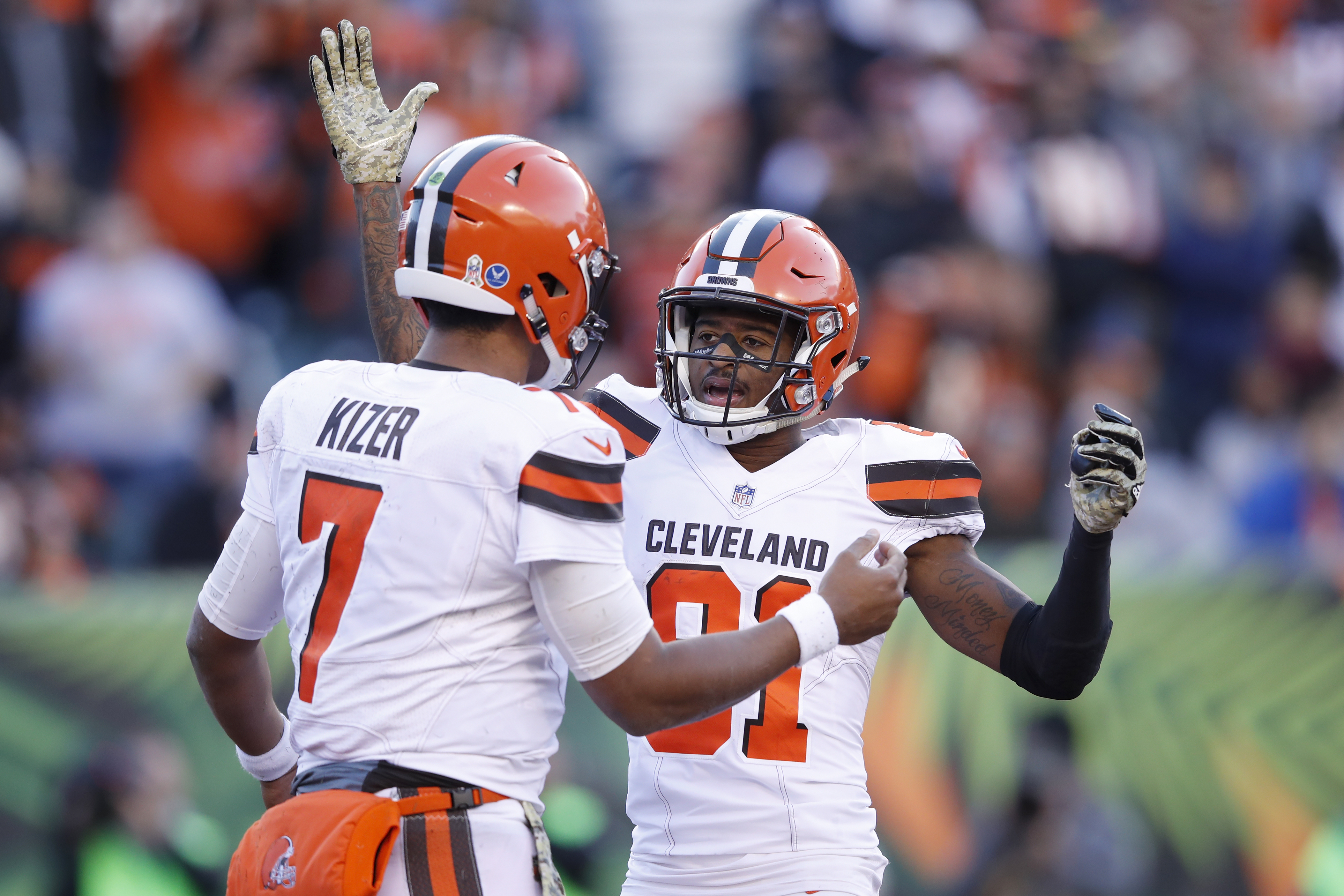 Cleveland Browns wide receiver Rashard Higgins (81) celebrates