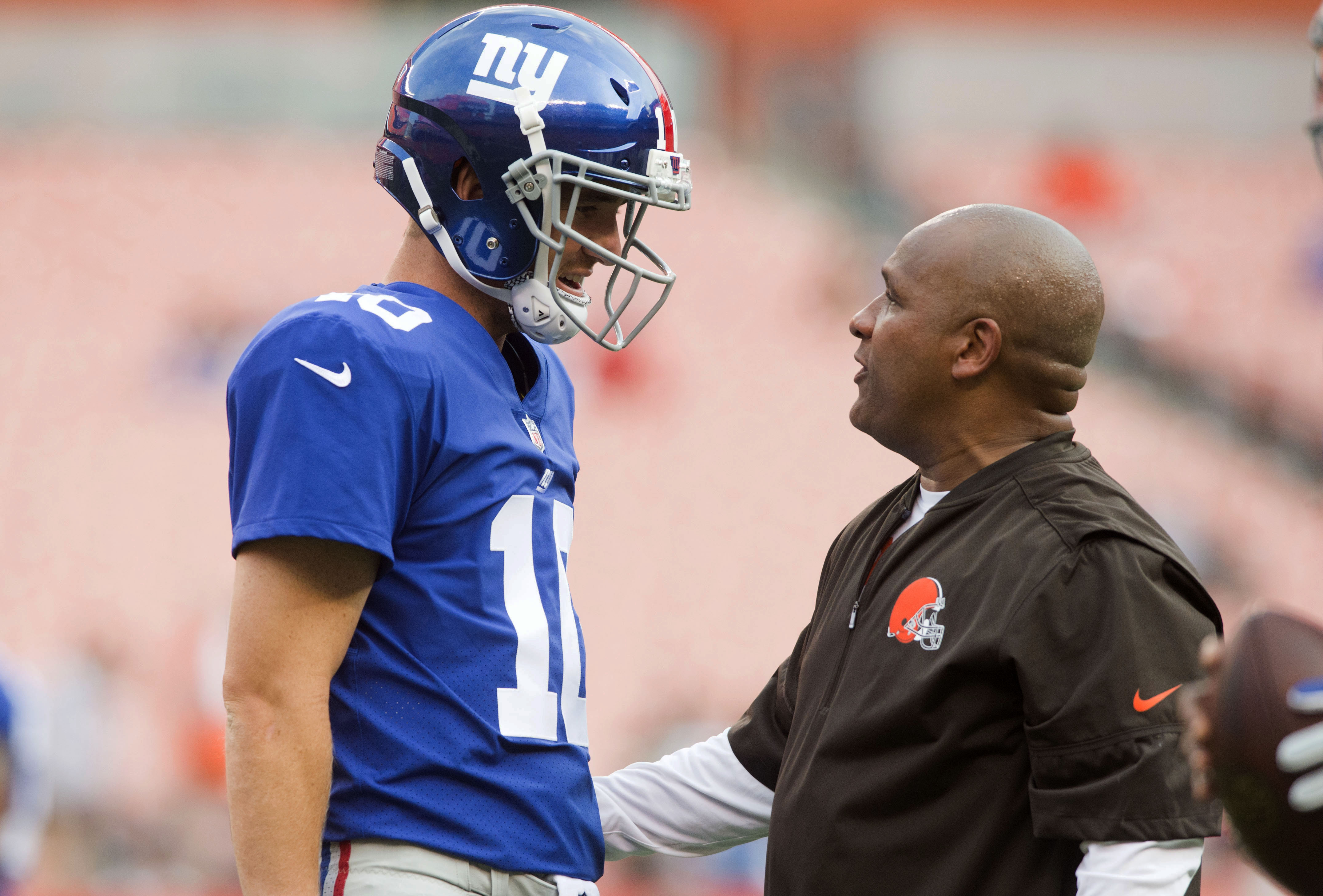 New York Giants: Tom Coughlin texts Eli Manning after benching