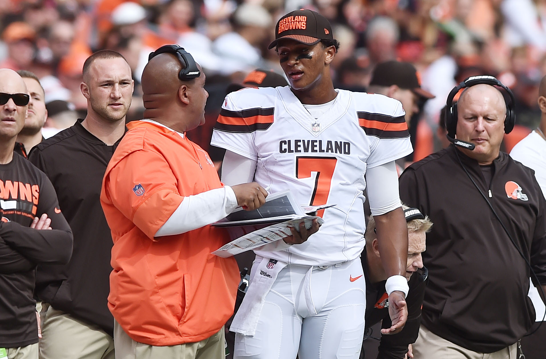 WATCH: Former Browns QB DeShone Kizer breaks down Hue Jackson's