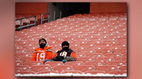 Browns fans put shame on parade