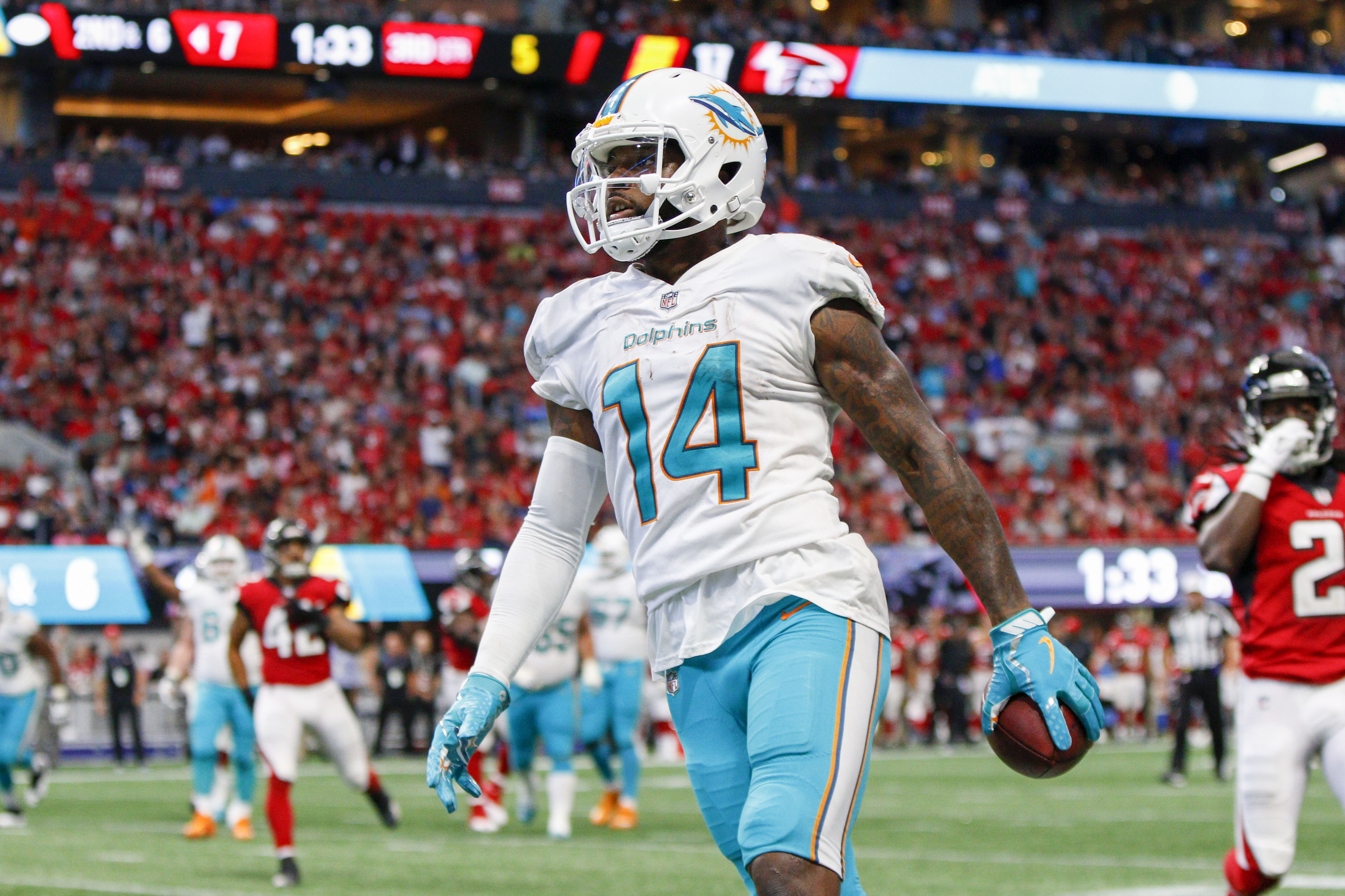 REPORTS: Cleveland Browns trade draft picks for Miami Dolphins WR Jarvis  Landry